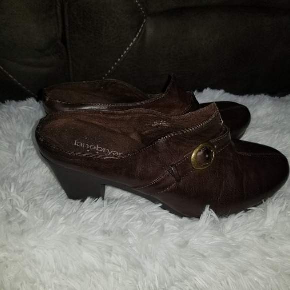 Shoes - Picture 2 of 2